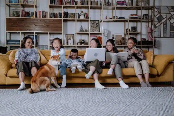 Les races de chiens idéales pour une famille avec enfants